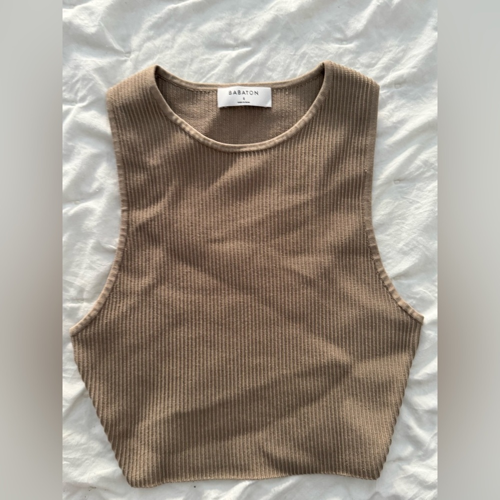 Aritzia Babaton Ribbed Tank Top in Brown